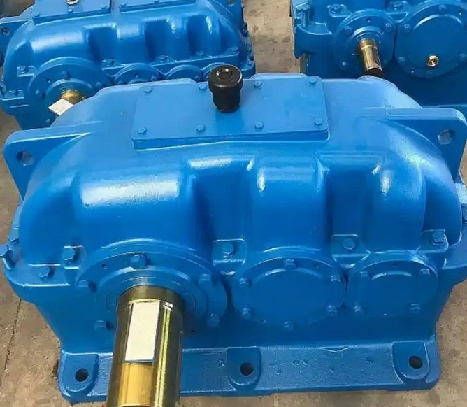Common faults and solutions for ZLY400-8-2 hard-tooth surface reducer Common faults and solutions for ZLY400-8-2 hard-tooth surface reducer