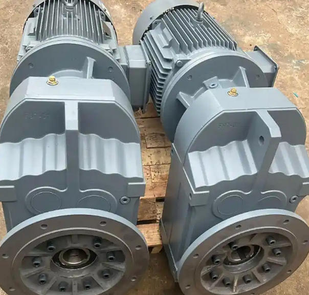 How to avoid vibration in the housing of the parallel shaft FAF157-15 gear reducer How to avoid vibration in the housing of the parallel shaft FAF157-15 gear reducer